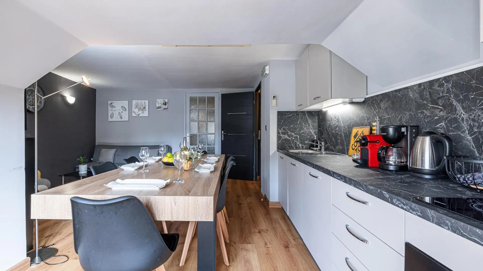 3 Pieces Des Jardins Apartment Menton
