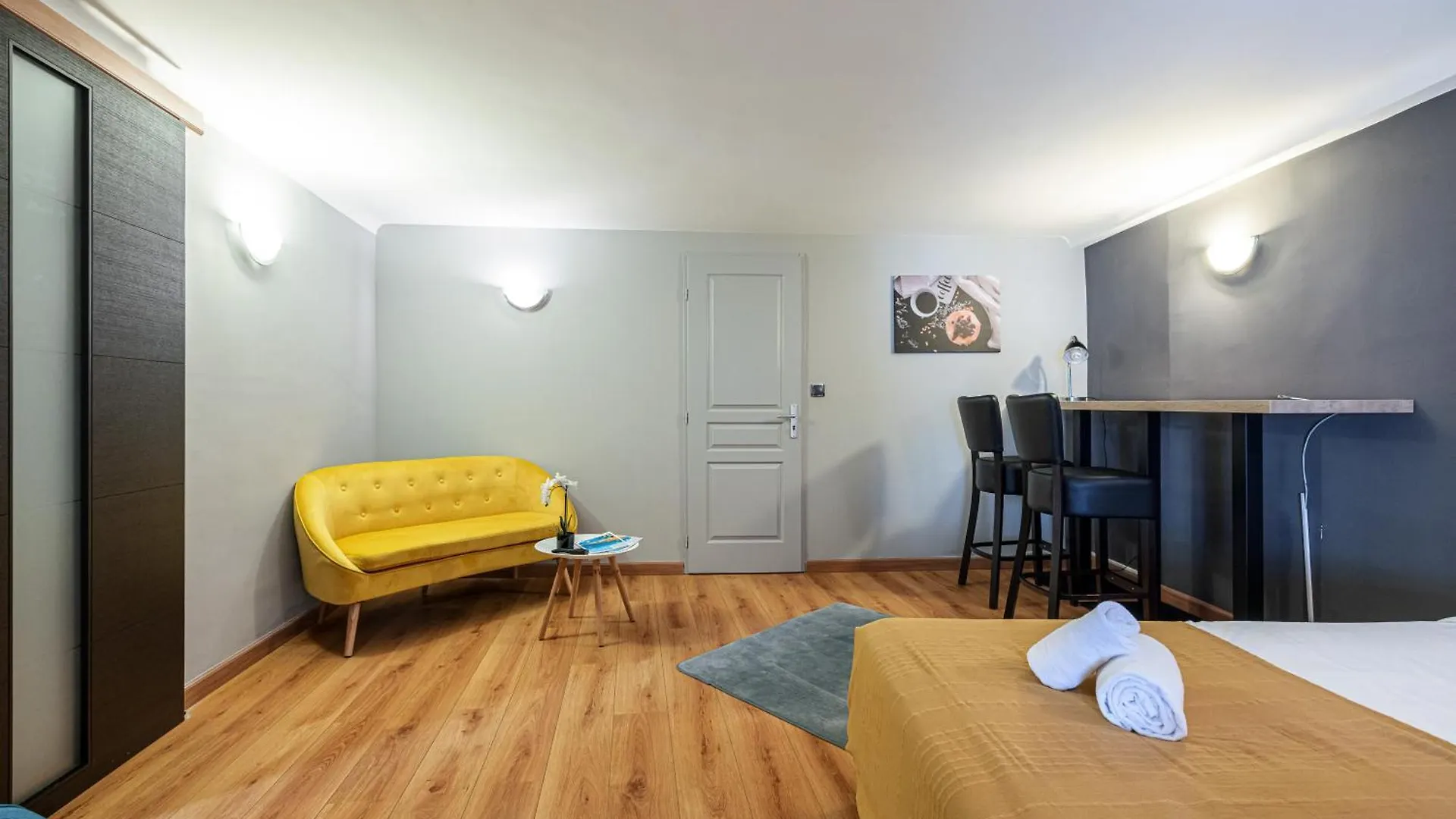 3 Pieces Des Jardins Apartment Menton France